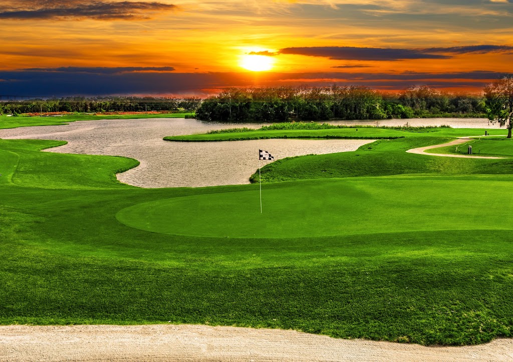Panoramic view of a lush green golf course at Fox Hollow Golf Club and Restaurant. Smooth