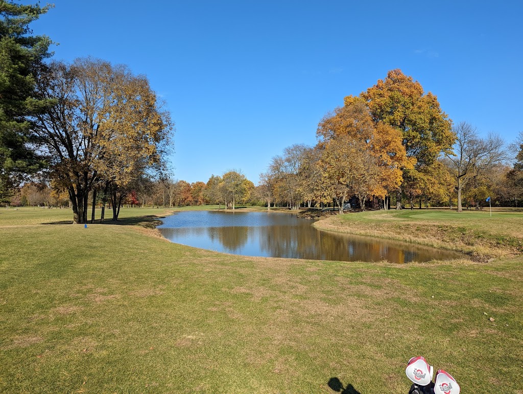 Panoramic view of a lush green golf course at Gahanna Municipal Golf Course. Smooth