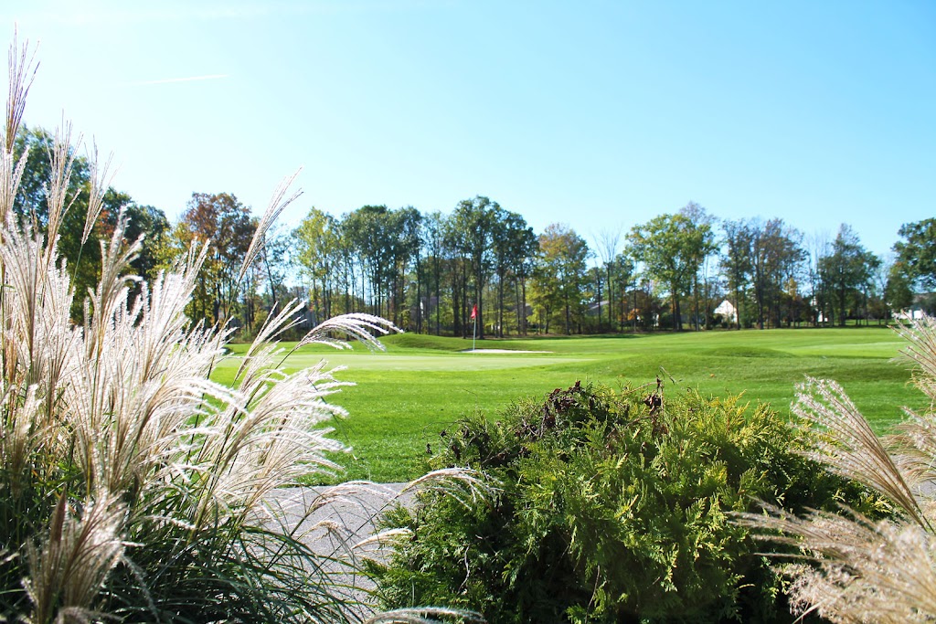 Panoramic view of a lush green golf course at Gleneagles Golf Club & Events. Smooth