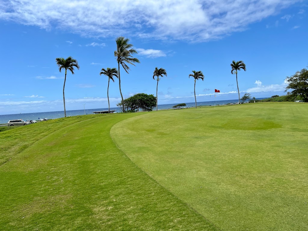 Panoramic view of a lush green golf course at Hawai`i Kai Golf Course. Smooth