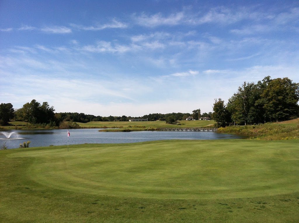 Panoramic view of a lush green golf course at Kiskiack Golf Club. Smooth