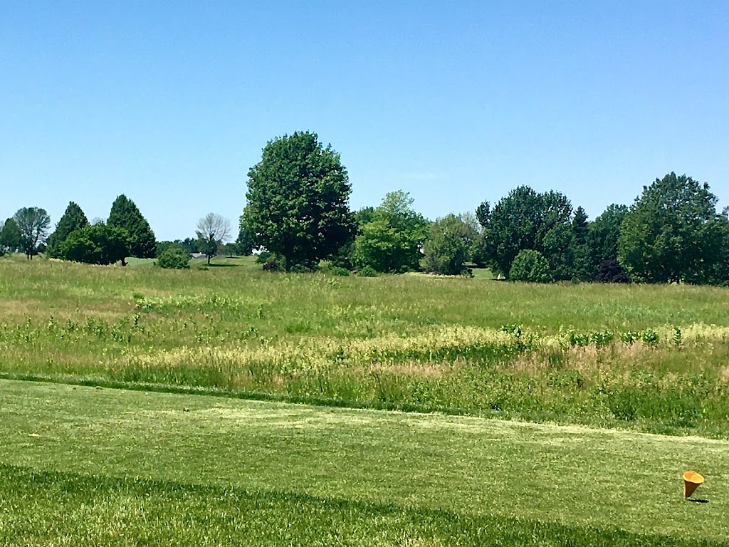 Panoramic view of a lush green golf course at Lincoln Valley Golf. Smooth