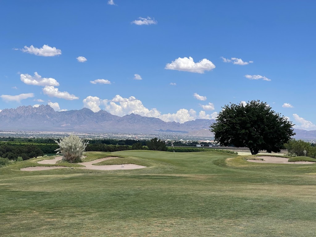 Panoramic view of a lush green golf course at Picacho Hills Country Club. Smooth