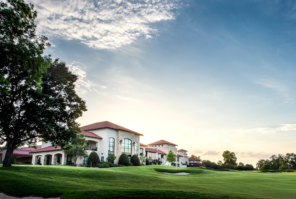 Panoramic view of a lush green golf course at Royal Oaks Country Club. Smooth