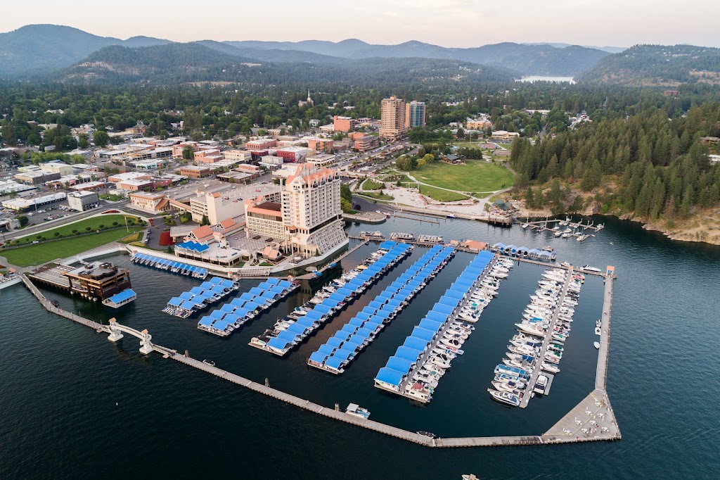 Panoramic view of a lush green golf course at The Coeur d'Alene Resort. Smooth