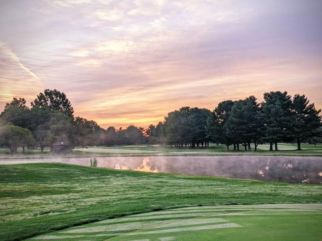 Panoramic view of a lush green golf course at Zoar Village Golf Course. Smooth